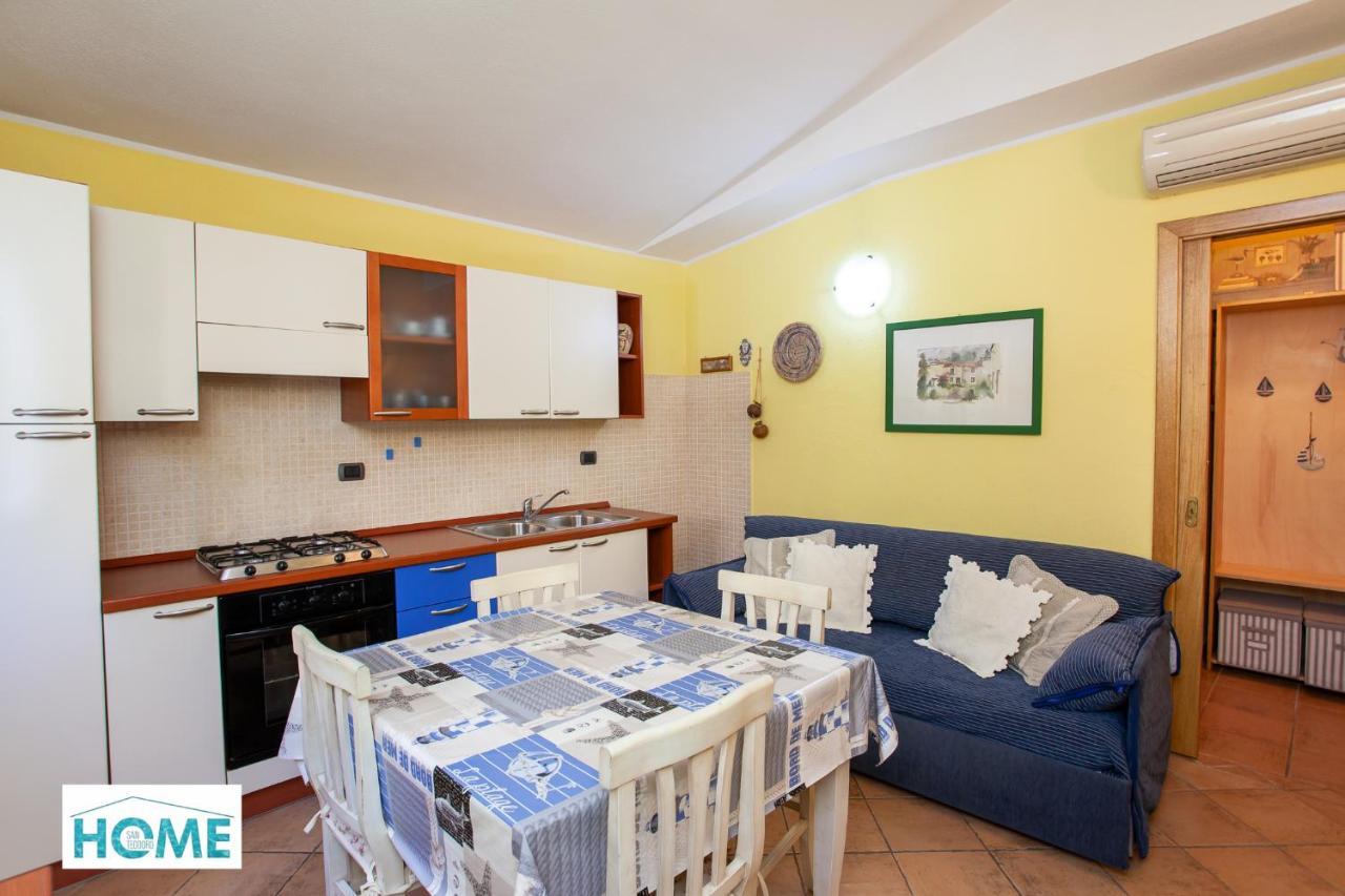 Villino Tirreno Bilo 2 Villa San Teodoro  Exterior photo